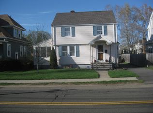 536 Wilcoxson Ave, Stratford, CT 06614