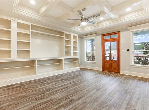4th image of 2936 Eagle St