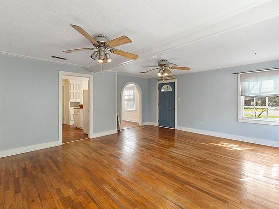 3rd image of 1805 Mamie St