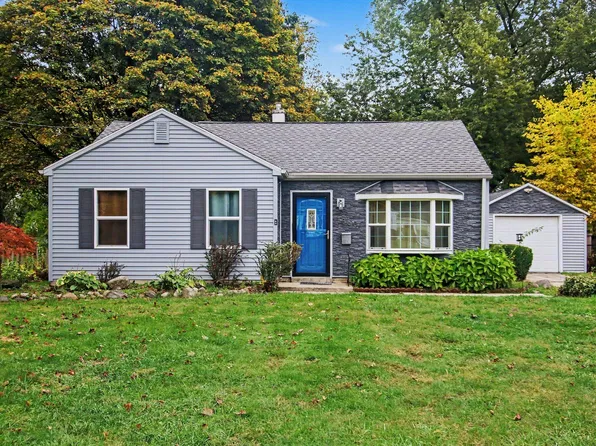 1360 Richland Ave, Kalamazoo, MI 49006