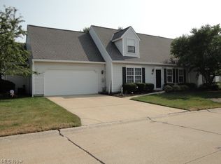 24619 Meadow Ln, Olmsted Falls, OH 44138