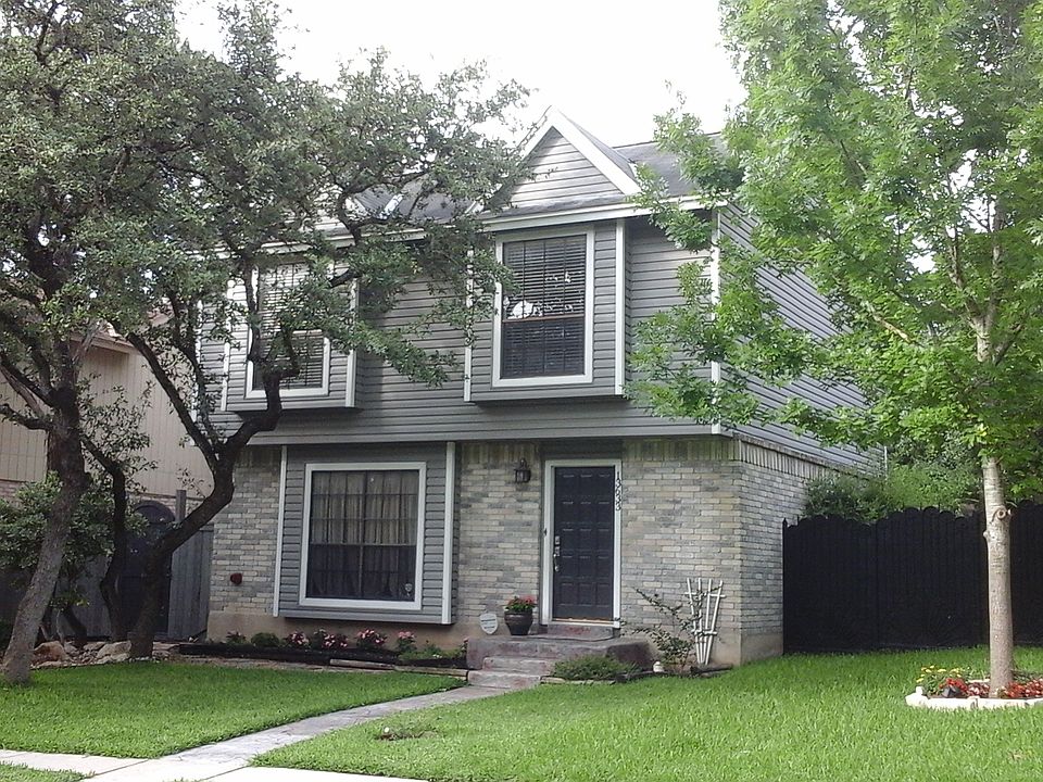 1st image of 13633 Forest Rock Dr