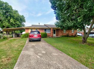 106 S Gladd Rd, Fort Gibson, OK 74434