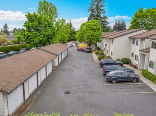 12506 SE Stark St APT E, Portland, OR 97233