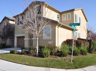 5400 Cliff House Way, Sacramento, CA 95835
