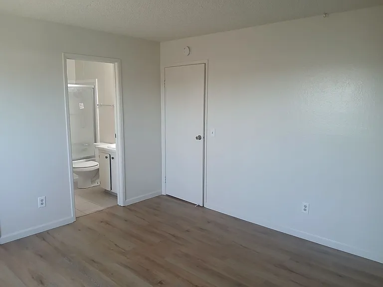 2101 Santa Ana Dr — Photo 17