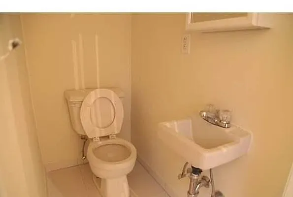 Rented by Keller Williams NYC | media 43