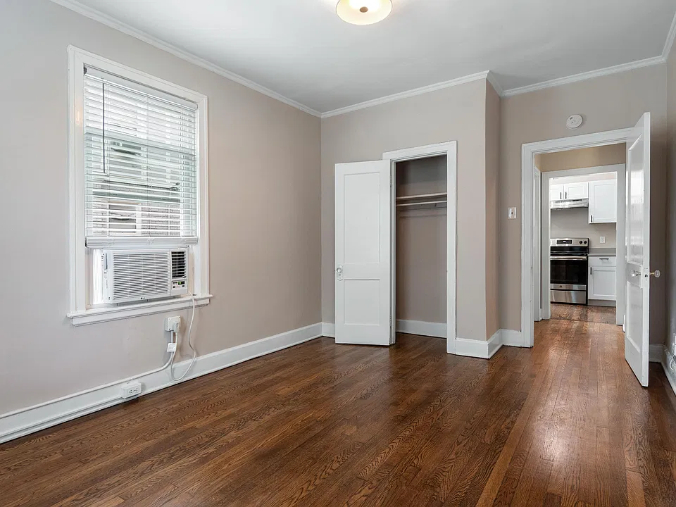 142 Stonewall St #3