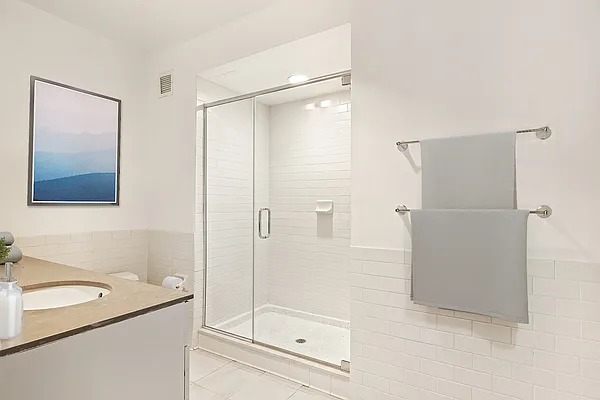 Sold by Bohemia Realty Group | media 10