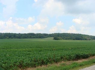 N2441 Schwemmer Rd, Fort Atkinson, WI 53538