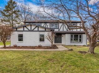 430 S Kensington Ct, Palatine, IL 60067