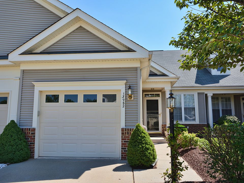 1st image of 13982 Chelmsford Dr