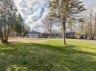 47 Sanford Rd, Waterboro, ME 04087