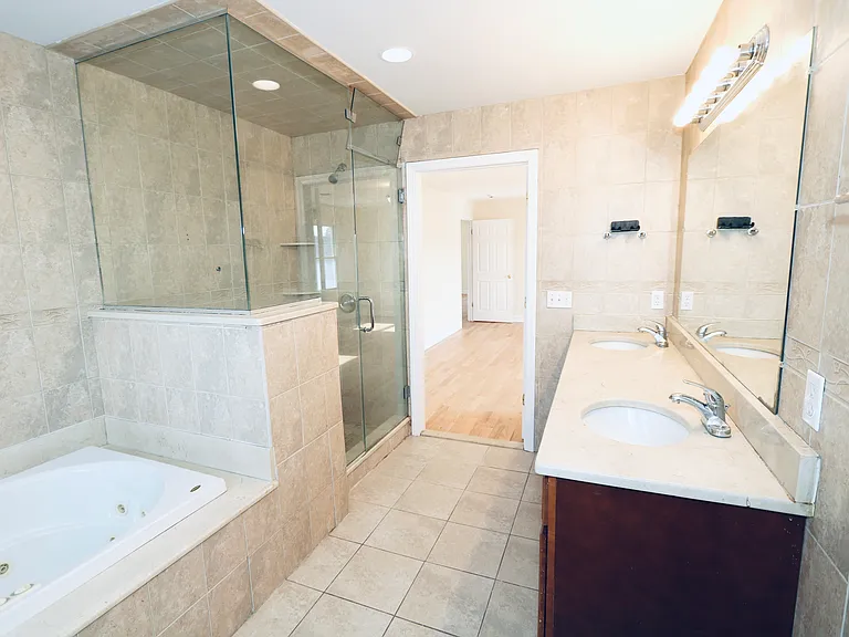23 Main Ave #2 — Photo 28