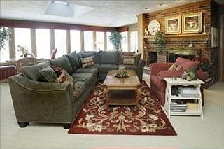 3rd image of 94 Cascade Dr