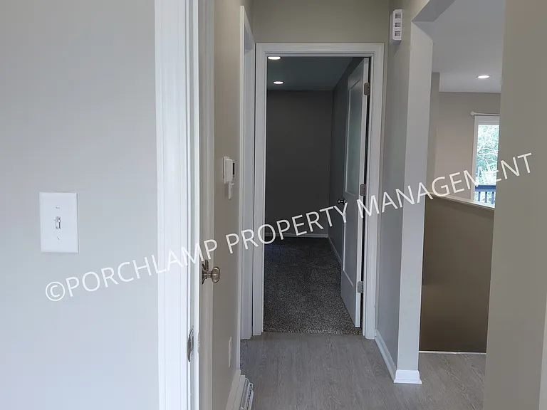 4546 Sarafield St NE — Photo 13