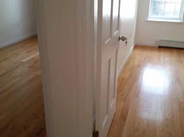 (undisclosed Address), Brooklyn, NY 11204