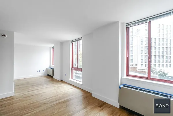 Rented by Bond New York | media 2