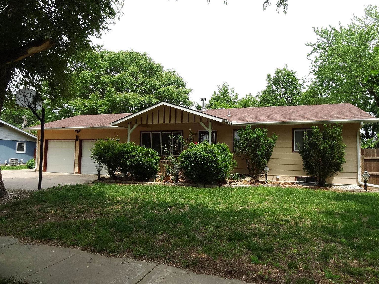 431 S McPherson St, Galva, KS 67443 Zillow