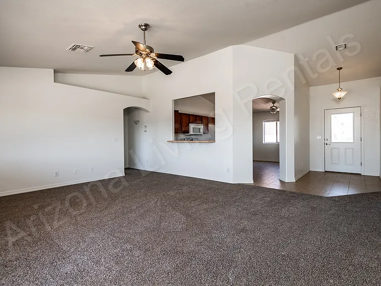 2855 N Melody St — Photo 6