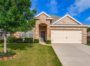 520 Highmoor Ct, Oak Pt, TX 75068