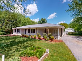 98 Prospect Rd W, Fayetteville, TN 37334