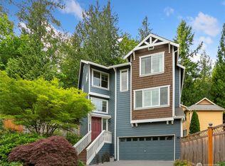 37 Sunset Ct NW, Issaquah, WA
