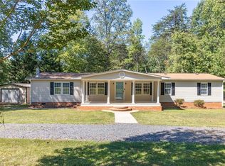 150 Austin Ln, Stokesdale, NC 27357