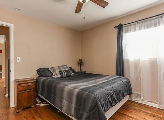 5th image of 8670 Thorpe St
