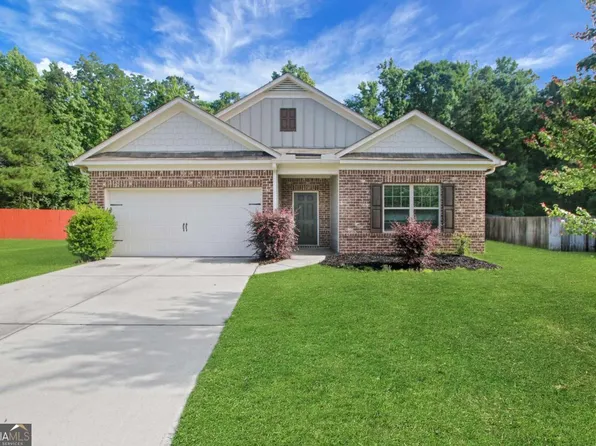 697 Scotland Dr, Dallas, GA 30132