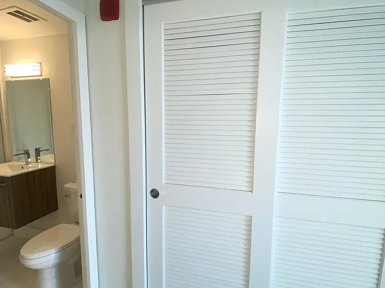 1430 Brickell Bay Dr #603 — Photo 11