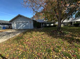 1917 Trumpet Dr, Redding, CA 96003