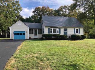 59 River Rd, Allenstown, NH 03275