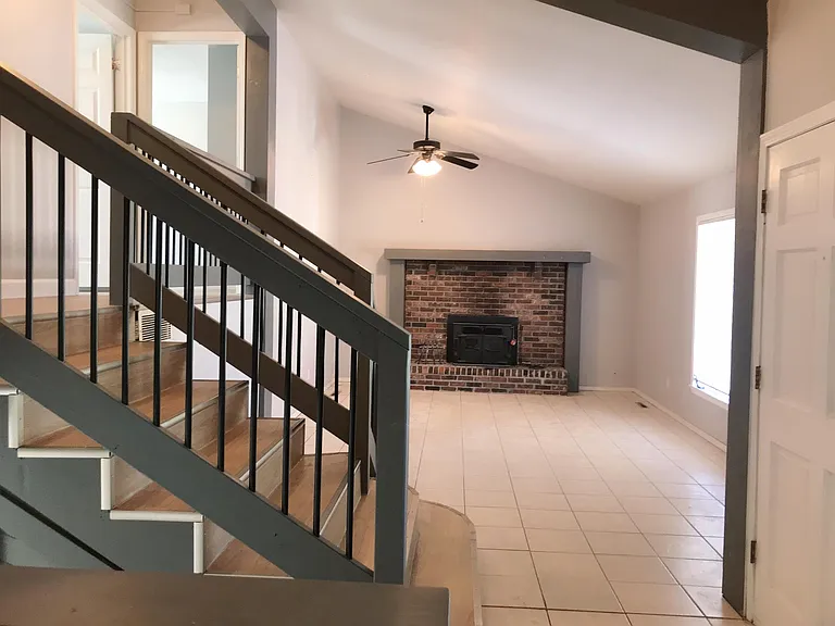 4521 S Ridgecrest Dr — Photo 3