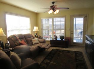 7 Par Ln, Branson West, MO 65737