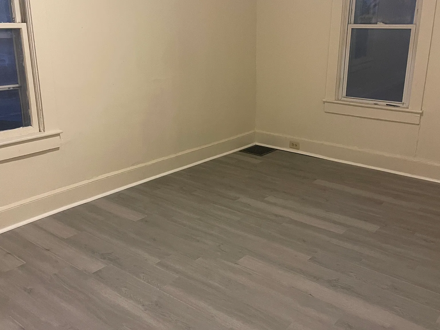 3 bed, 1400 sqft, $1,400 — Photo 1