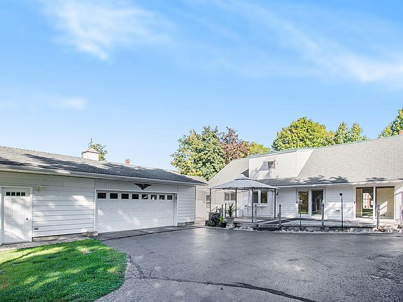 2nd image of 106 Wenzel Ave