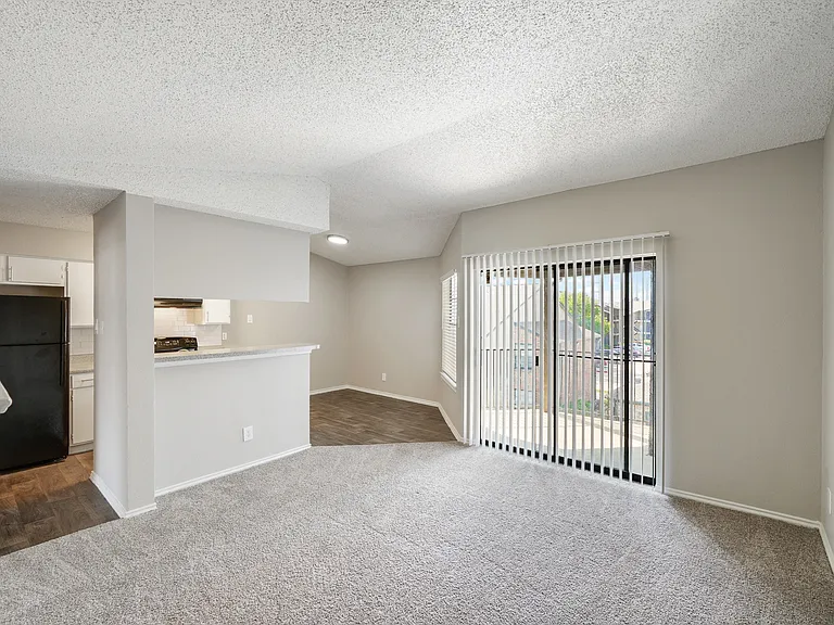 Polaris and Sable Pointe — Photo 14