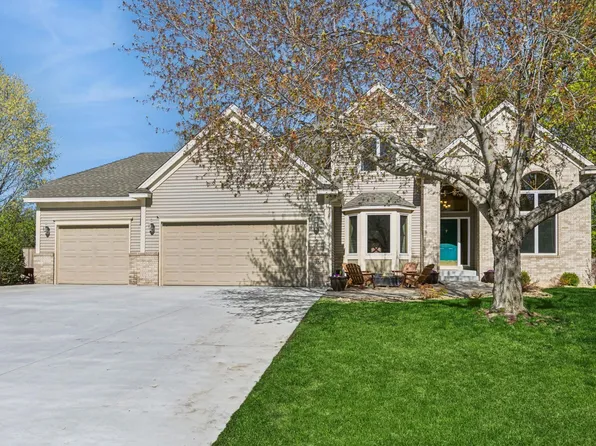 15067 Thrush St NW, Andover, MN 55304