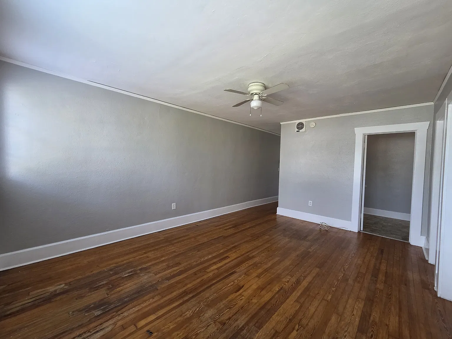 1 bed, 650 sqft, $1,350 — Photo 3