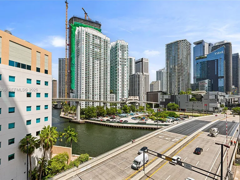 350 S Miami Ave #2102 — Photo 37