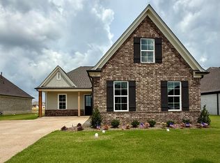 784 Coahoma Ct, Nesbit, MS 38651