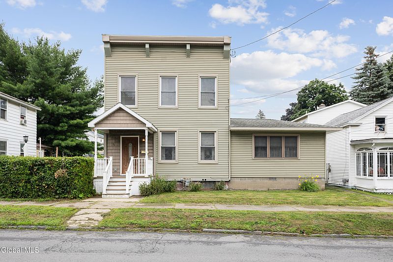 2nd image of 29 Washington Avenue