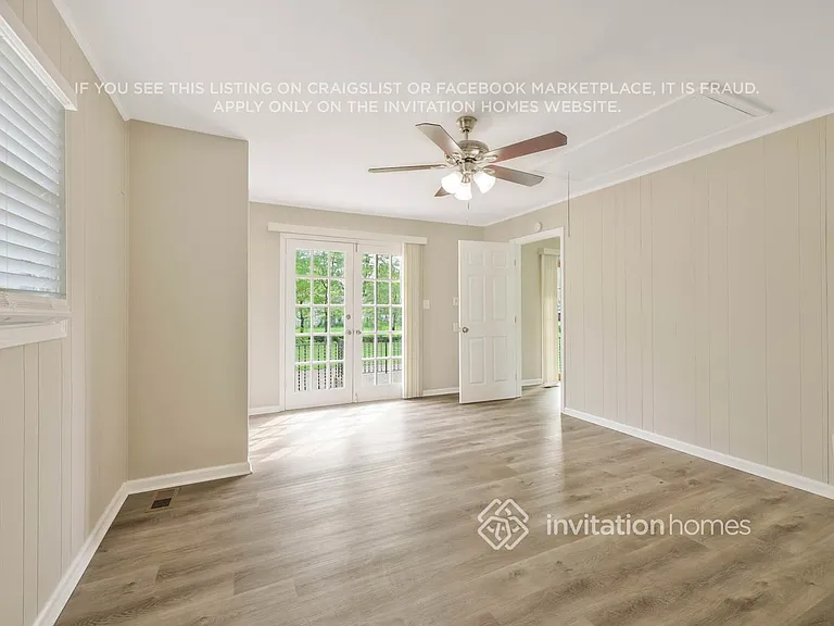 136 Oaks Dr — Photo 7