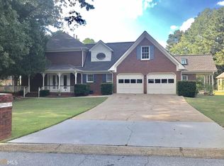 796 Oxford Ct, Lilburn, GA 30047
