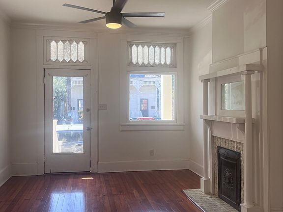 3rd image of 3221 Iberville St
