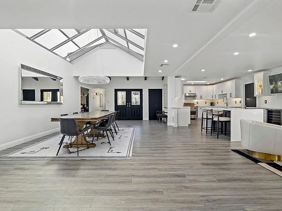 5th image of 7322 E Sierra Vista Dr