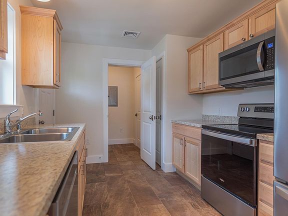 2nd image of 14 Acorn St #1
