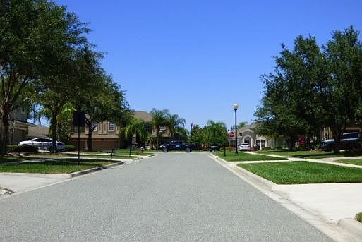 4th image of 3812 Breckinridge Ln