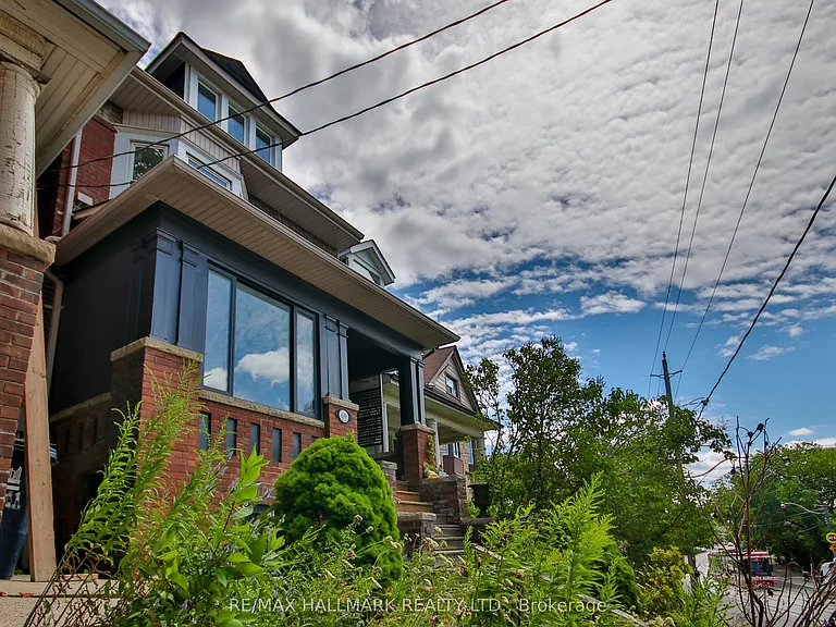 639 Broadview Ave #MAIN FL — Photo 1